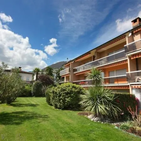 10 By Interhome Apartmán Muralto